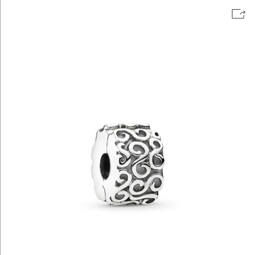 Pandora clip charm